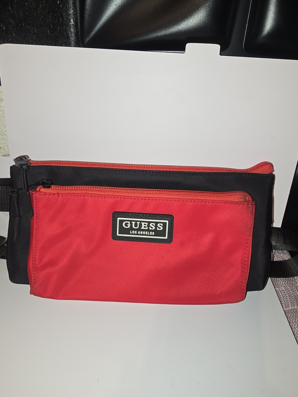GUESS Men’s Red and Black Waist Bag